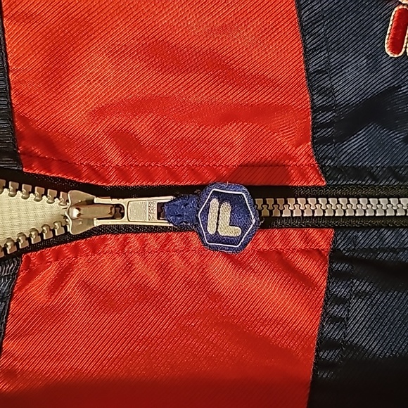 FILA wind breaker - Picture 5 of 6